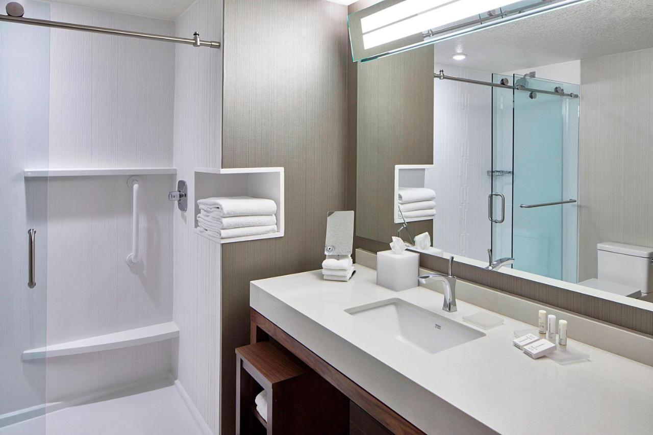 Courtyard By Marriott Minneapolis West Saint Louis Park Ngoại thất bức ảnh