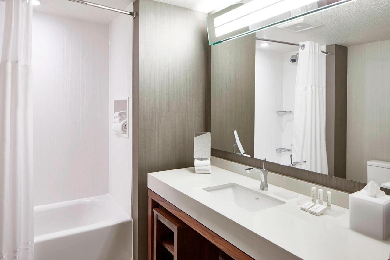 Courtyard By Marriott Minneapolis West Saint Louis Park Ngoại thất bức ảnh