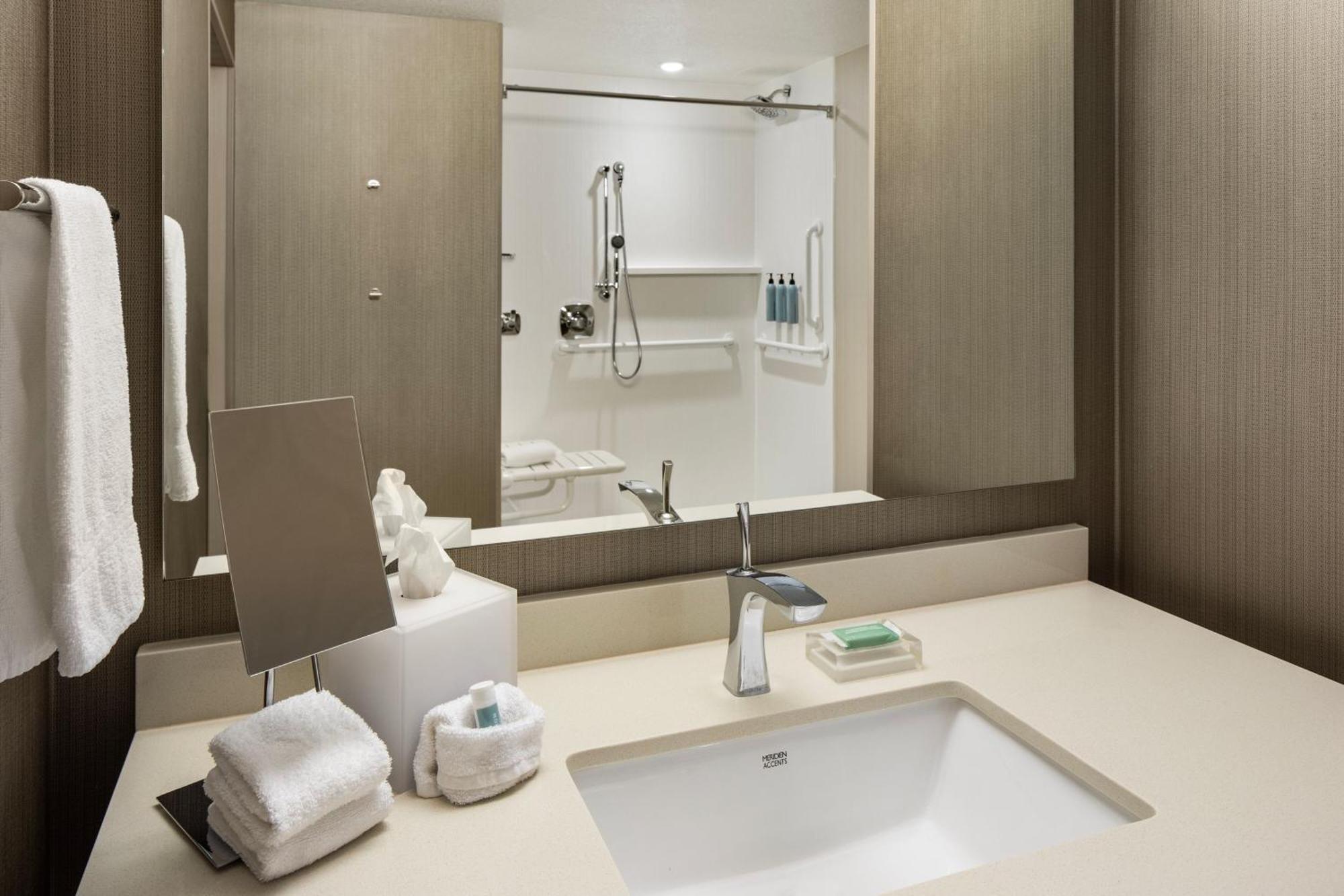 Courtyard By Marriott Minneapolis West Saint Louis Park Ngoại thất bức ảnh