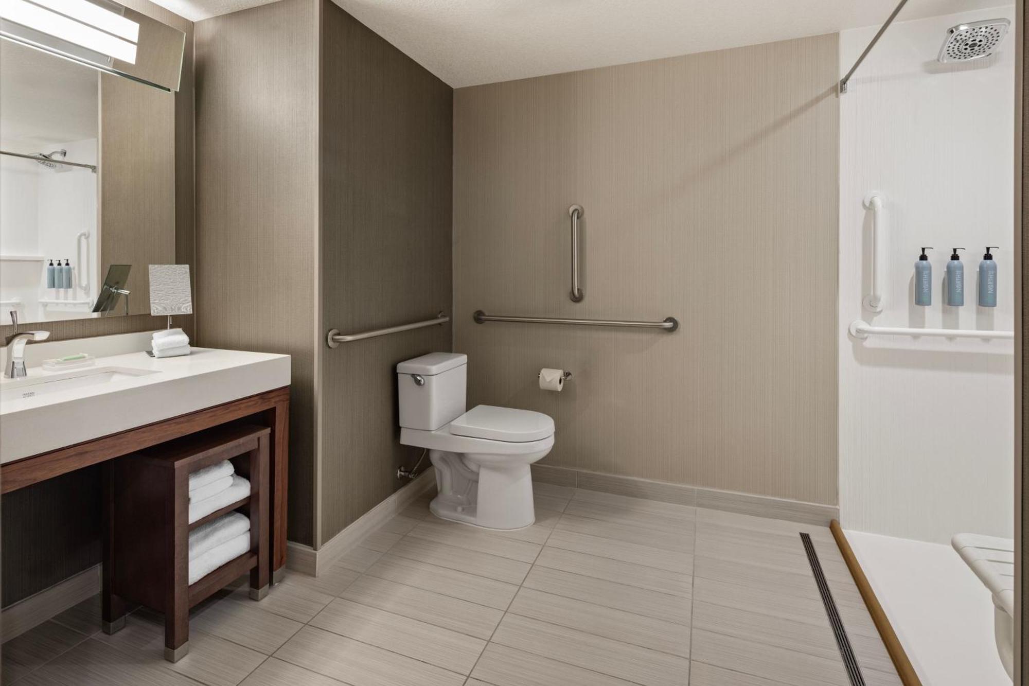 Courtyard By Marriott Minneapolis West Saint Louis Park Ngoại thất bức ảnh