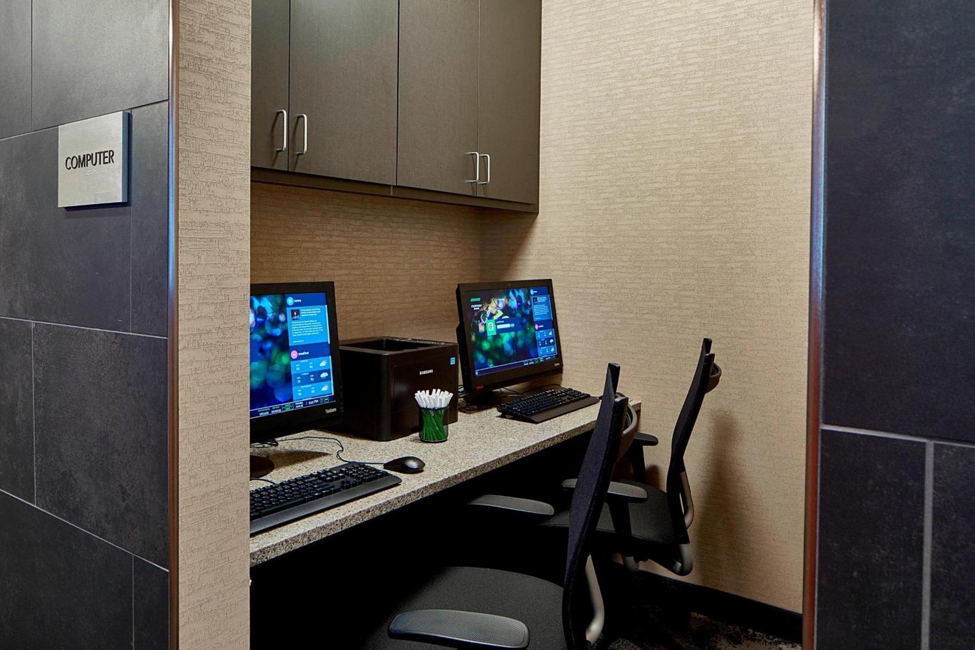Courtyard By Marriott Minneapolis West Saint Louis Park Ngoại thất bức ảnh
